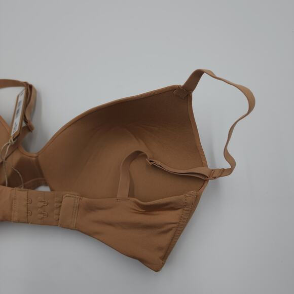 SKIMS Wireless Form T Shirt Demi Bra in Ochre Size 32D - Picture 8 of 9